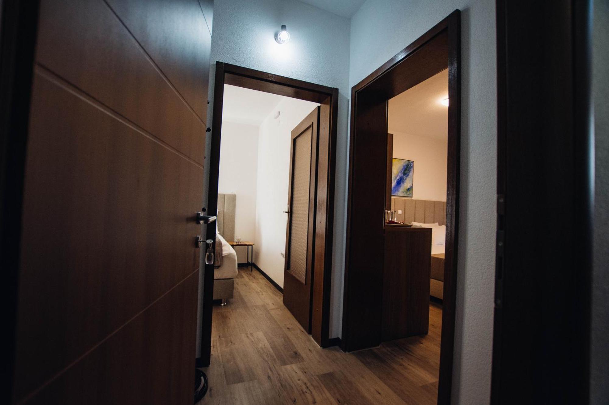 Urban Studio Apartments Strumica Esterno foto