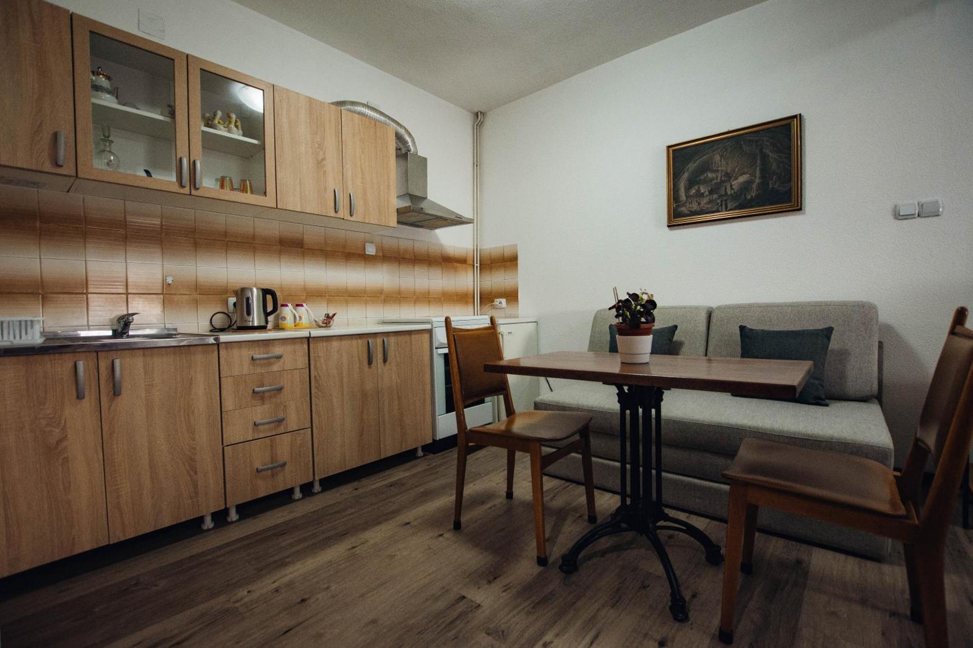 Urban Studio Apartments Strumica Esterno foto