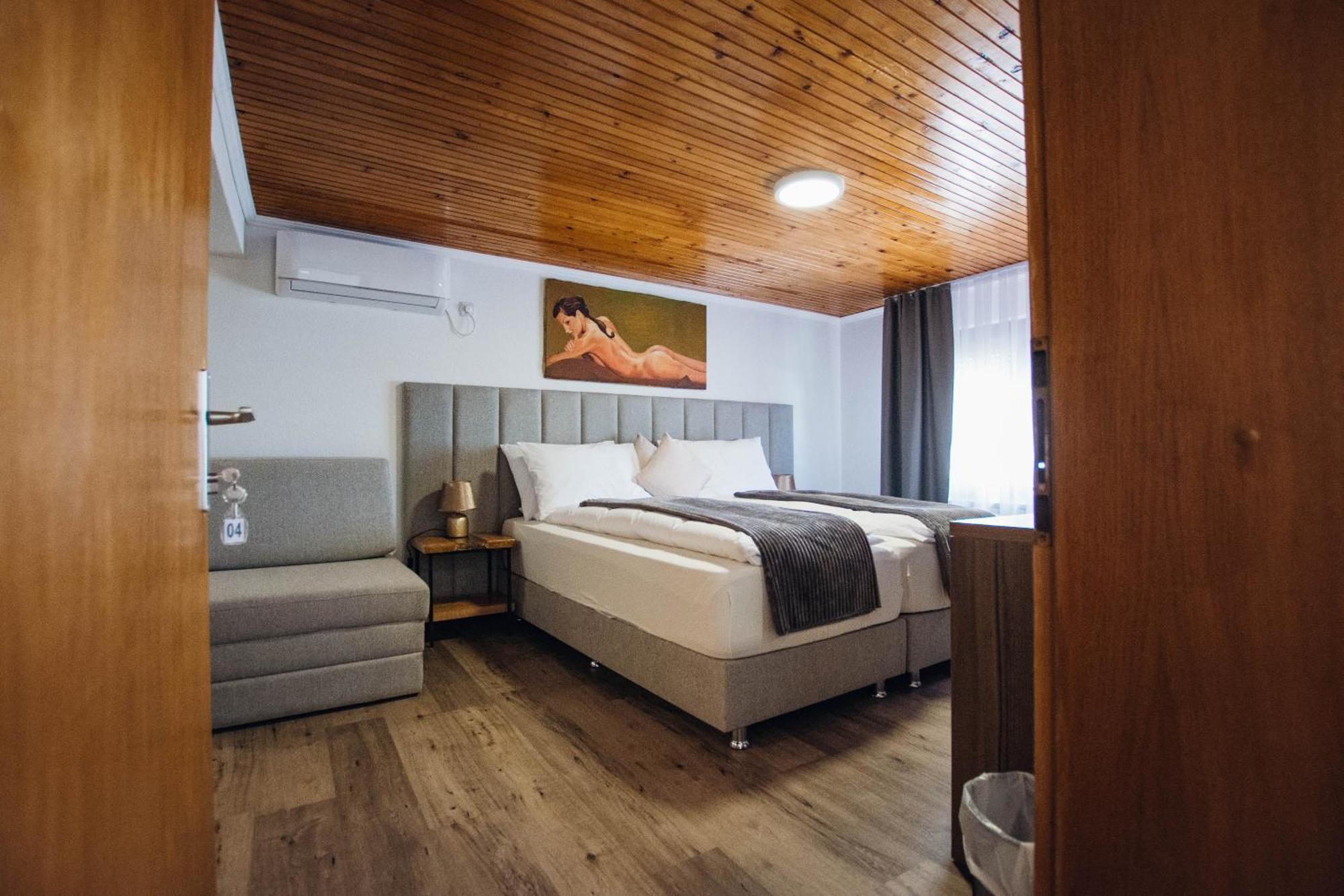 Urban Studio Apartments Strumica Esterno foto